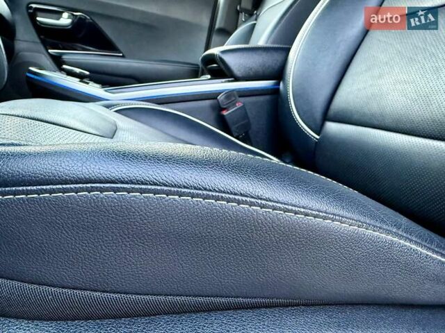 Киа Niro 2021 в Бердичеве на Automoto.ua Серый Киа Niro, объемом двигателя 0 л и пробегом 82 тыс. км за 19250 $, фото 48 на Automoto.ua