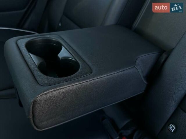 Серый Киа Niro, объемом двигателя 0 л и пробегом 54 тыс. км за 23900 $, фото 82 на Automoto.ua