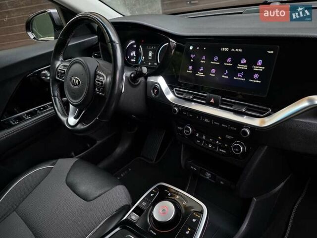Серый Киа Niro, объемом двигателя 0 л и пробегом 153 тыс. км за 17950 $, фото 35 на Automoto.ua