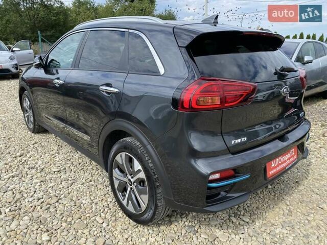 Серый Киа Niro, объемом двигателя 0 л и пробегом 66 тыс. км за 24200 $, фото 12 на Automoto.ua