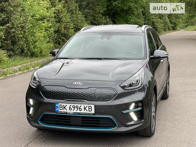 Сірий Кіа Niro, об'ємом двигуна 0 л та пробігом 19 тис. км за 35980 $, фото 2 на Automoto.ua