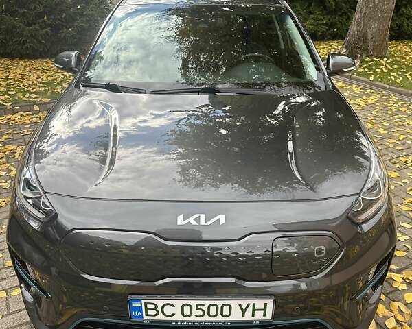 Киа Niro 2021 в Львове на Automoto.ua Серый Киа Niro, объемом двигателя 0 л и пробегом 76 тыс. км за 22700 $, фото 5 на Automoto.ua