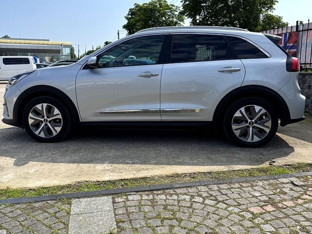 Серый Киа Niro, объемом двигателя 0.15 л и пробегом 258 тыс. км за 18450 $, фото 1 на Automoto.ua