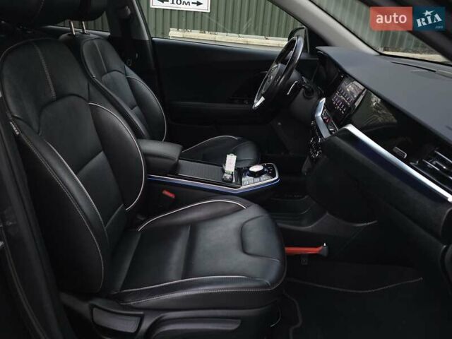 Сірий Кіа Niro, об'ємом двигуна 0 л та пробігом 136 тис. км за 18899 $, фото 34 на Automoto.ua