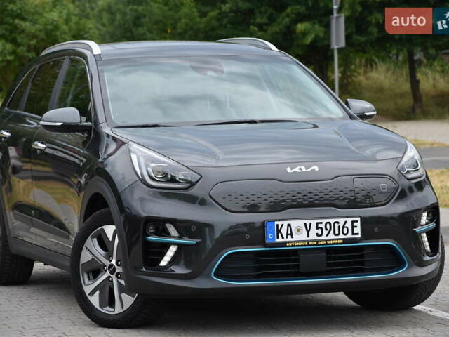 Серый Киа Niro, объемом двигателя 0 л и пробегом 47 тыс. км за 23890 $, фото 1 на Automoto.ua