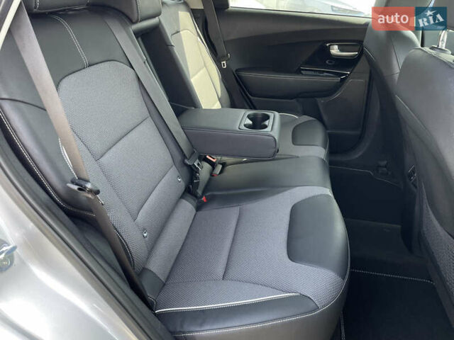 Серый Киа Niro, объемом двигателя 0 л и пробегом 51 тыс. км за 21760 $, фото 37 на Automoto.ua