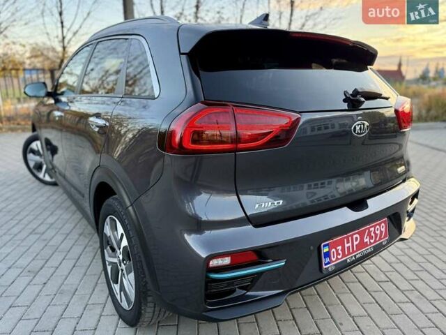 Киа Niro 2021 в Бердичеве на Automoto.ua Серый Киа Niro, объемом двигателя 0 л и пробегом 82 тыс. км за 19250 $, фото 14 на Automoto.ua