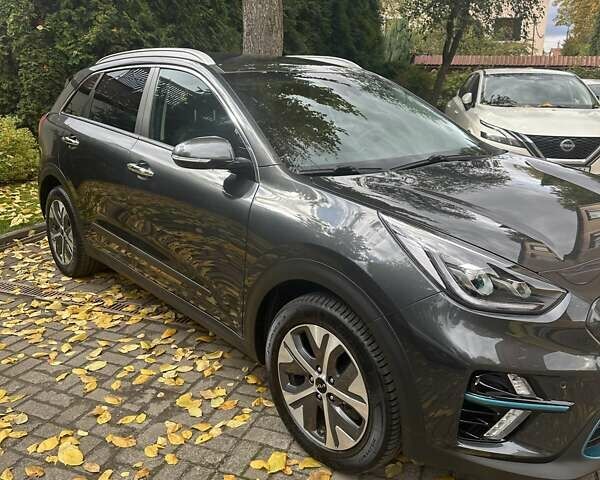 Киа Niro 2021 в Львове на Automoto.ua Серый Киа Niro, объемом двигателя 0 л и пробегом 76 тыс. км за 22700 $, фото 15 на Automoto.ua