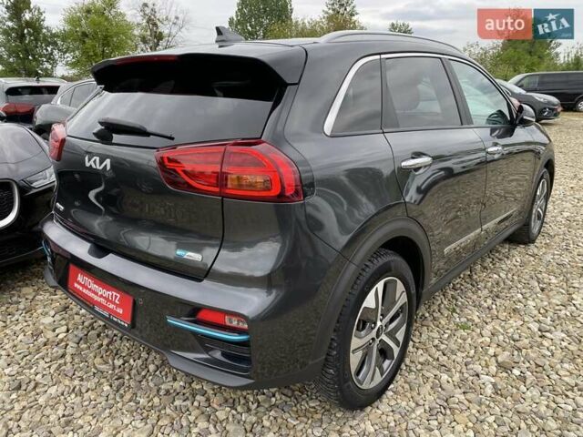 Сірий Кіа Niro, об'ємом двигуна 0 л та пробігом 86 тис. км за 23400 $, фото 18 на Automoto.ua