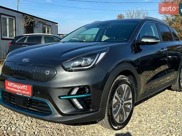 Сірий Кіа Niro, об'ємом двигуна 0 л та пробігом 37 тис. км за 23600 $, фото 20 на Automoto.ua