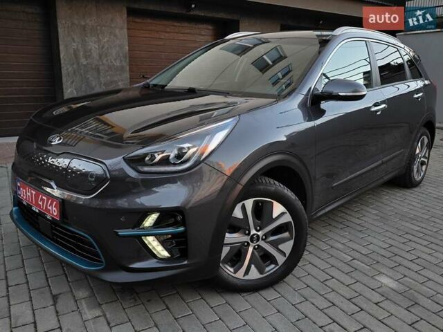 Сірий Кіа Niro, об'ємом двигуна 0 л та пробігом 136 тис. км за 18899 $, фото 13 на Automoto.ua