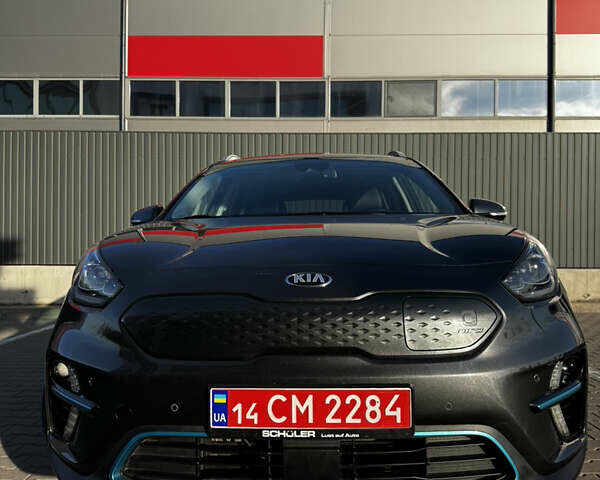 Серый Киа Niro, объемом двигателя 0 л и пробегом 86 тыс. км за 23400 $, фото 5 на Automoto.ua