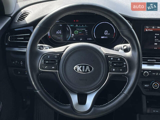 Серый Киа Niro, объемом двигателя 0 л и пробегом 51 тыс. км за 21760 $, фото 47 на Automoto.ua