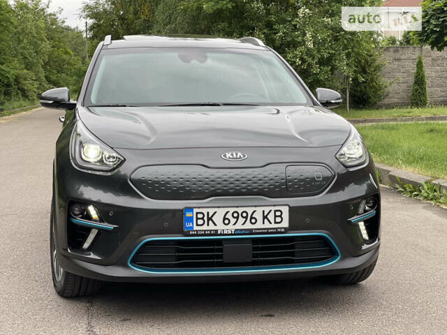 Сірий Кіа Niro, об'ємом двигуна 0 л та пробігом 19 тис. км за 35980 $, фото 144 на Automoto.ua