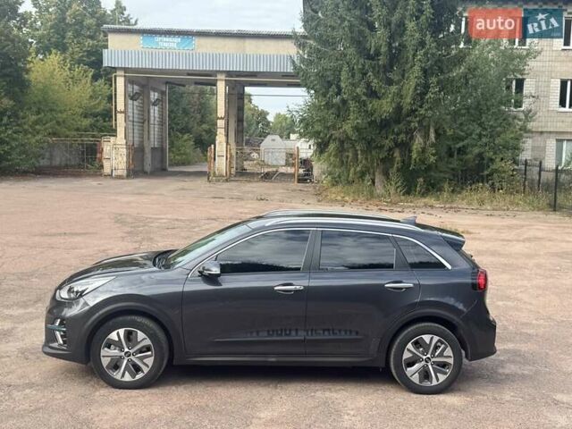 Сірий Кіа Niro, об'ємом двигуна 0 л та пробігом 99 тис. км за 18450 $, фото 15 на Automoto.ua