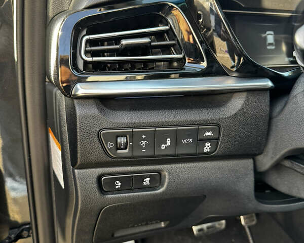 Серый Киа Niro, объемом двигателя 0 л и пробегом 86 тыс. км за 23400 $, фото 42 на Automoto.ua