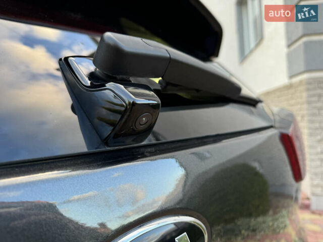 Серый Киа Niro, объемом двигателя 0 л и пробегом 117 тыс. км за 19300 $, фото 19 на Automoto.ua