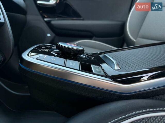 Сірий Кіа Niro, об'ємом двигуна 0 л та пробігом 37 тис. км за 24600 $, фото 74 на Automoto.ua