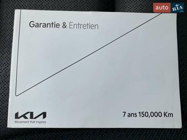 Серый Киа Niro, объемом двигателя 0 л и пробегом 86 тыс. км за 24400 $, фото 56 на Automoto.ua