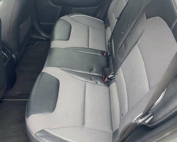 Серый Киа Niro, объемом двигателя 0 л и пробегом 54 тыс. км за 19999 $, фото 31 на Automoto.ua