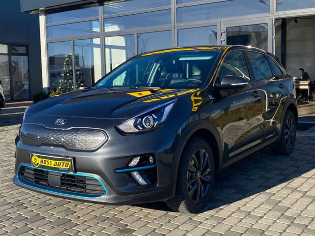 Сірий Кіа Niro, об'ємом двигуна 39 л та пробігом 27 тис. км за 17600 $, фото 2 на Automoto.ua