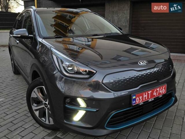 Сірий Кіа Niro, об'ємом двигуна 0 л та пробігом 136 тис. км за 18899 $, фото 1 на Automoto.ua