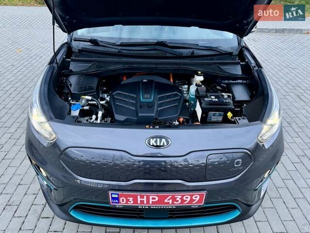 Киа Niro 2021 в Бердичеве на Automoto.ua Серый Киа Niro, объемом двигателя 0 л и пробегом 82 тыс. км за 19250 $, фото 106 на Automoto.ua