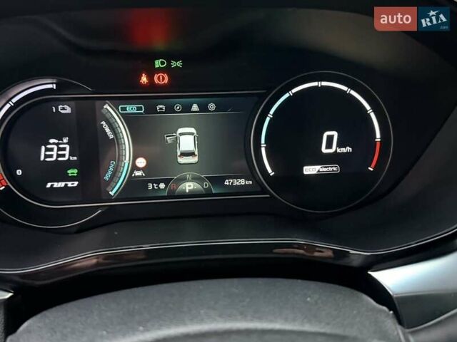 Серый Киа Niro, объемом двигателя 0 л и пробегом 47 тыс. км за 23890 $, фото 16 на Automoto.ua