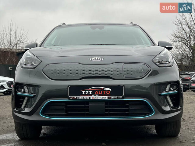 Серый Киа Niro, объемом двигателя 0 л и пробегом 107 тыс. км за 20903 $, фото 1 на Automoto.ua