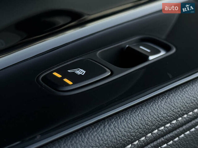 Серый Киа Niro, объемом двигателя 0 л и пробегом 82 тыс. км за 22900 $, фото 93 на Automoto.ua