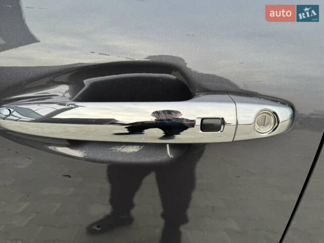 Серый Киа Niro, объемом двигателя 0 л и пробегом 147 тыс. км за 18450 $, фото 29 на Automoto.ua