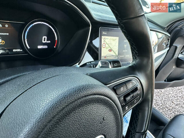 Серый Киа Niro, объемом двигателя 0 л и пробегом 55 тыс. км за 18899 $, фото 28 на Automoto.ua