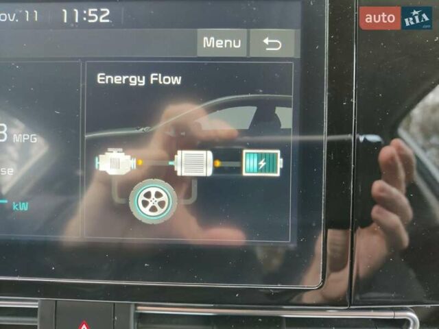 Сірий Кіа Niro, об'ємом двигуна 1.58 л та пробігом 115 тис. км за 19800 $, фото 23 на Automoto.ua