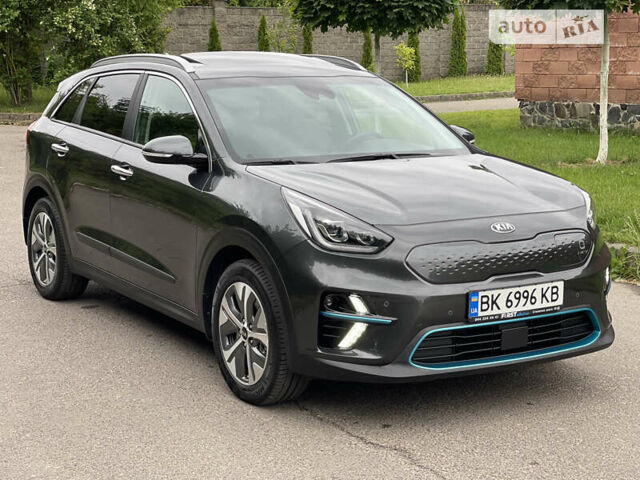 Сірий Кіа Niro, об'ємом двигуна 0 л та пробігом 19 тис. км за 35980 $, фото 45 на Automoto.ua