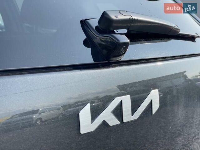 Серый Киа Niro, объемом двигателя 0 л и пробегом 88 тыс. км за 22250 $, фото 14 на Automoto.ua