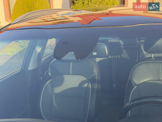 Серый Киа Niro, объемом двигателя 0 л и пробегом 157 тыс. км за 18350 $, фото 20 на Automoto.ua