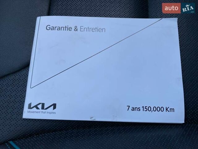 Серый Киа Niro, объемом двигателя 0 л и пробегом 66 тыс. км за 24200 $, фото 37 на Automoto.ua