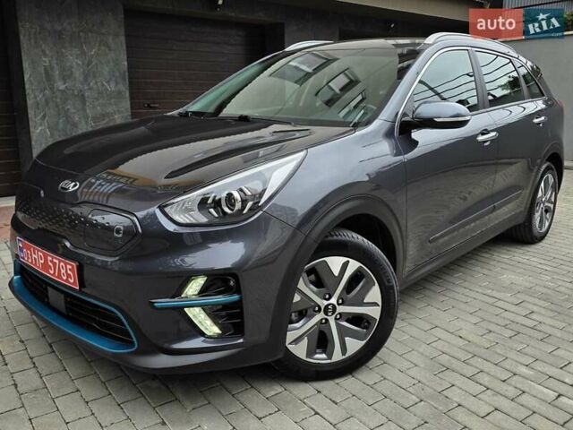 Серый Киа Niro, объемом двигателя 0 л и пробегом 153 тыс. км за 17950 $, фото 14 на Automoto.ua