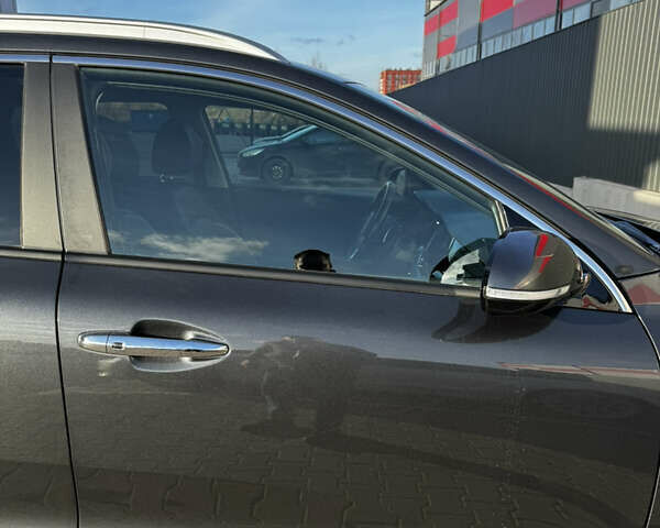 Серый Киа Niro, объемом двигателя 0 л и пробегом 86 тыс. км за 23400 $, фото 63 на Automoto.ua