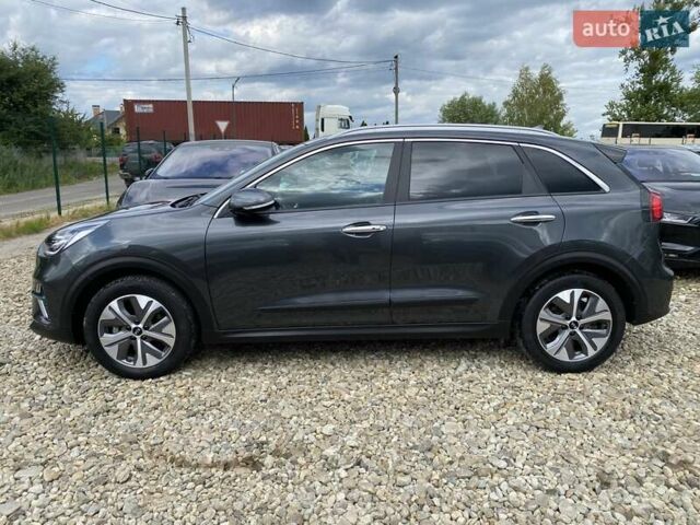 Серый Киа Niro, объемом двигателя 0 л и пробегом 67 тыс. км за 23400 $, фото 16 на Automoto.ua