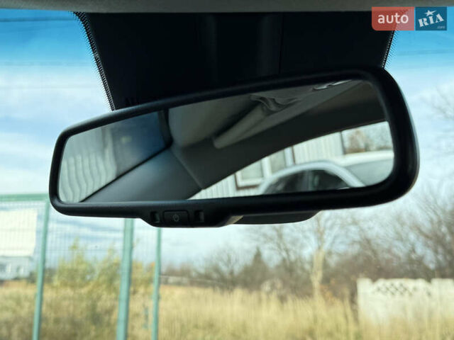 Серый Киа Niro, объемом двигателя 0 л и пробегом 82 тыс. км за 22900 $, фото 42 на Automoto.ua