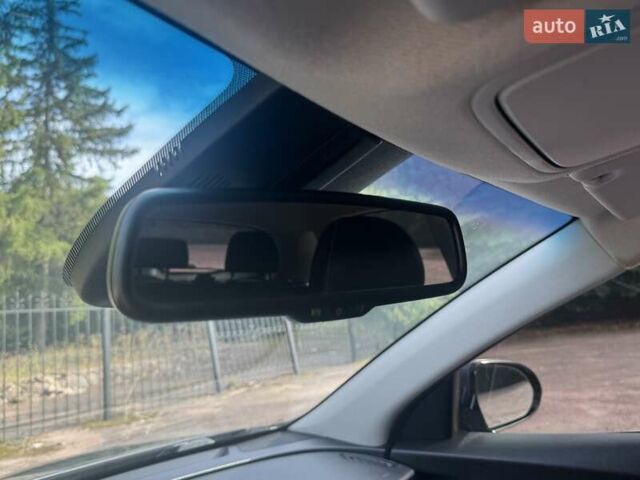 Сірий Кіа Niro, об'ємом двигуна 0 л та пробігом 99 тис. км за 18450 $, фото 48 на Automoto.ua