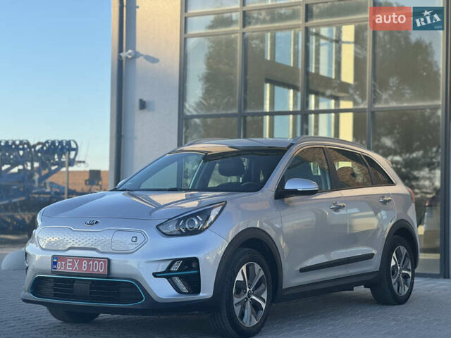 Серый Киа Niro, объемом двигателя 0 л и пробегом 139 тыс. км за 17999 $, фото 9 на Automoto.ua