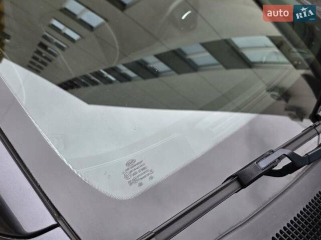 Серый Киа Niro, объемом двигателя 0 л и пробегом 142 тыс. км за 17999 $, фото 18 на Automoto.ua