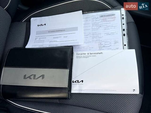 Серый Киа Niro, объемом двигателя 0 л и пробегом 47 тыс. км за 23890 $, фото 27 на Automoto.ua