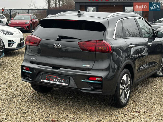 Серый Киа Niro, объемом двигателя 0 л и пробегом 39 тыс. км за 23100 $, фото 12 на Automoto.ua