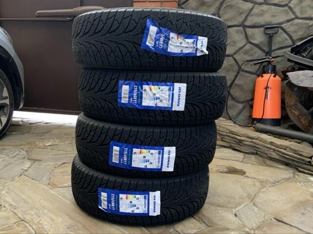 Сірий Кіа Niro, об'ємом двигуна 2 л та пробігом 101 тис. км за 19300 $, фото 23 на Automoto.ua