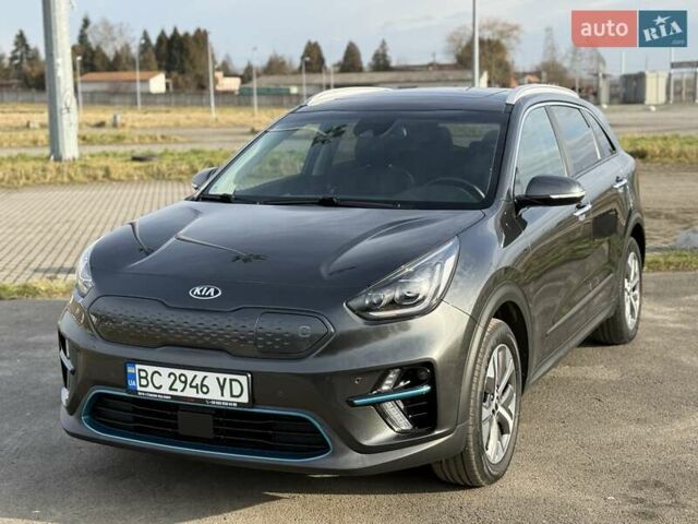 Сірий Кіа Niro, об'ємом двигуна 0 л та пробігом 88 тис. км за 21700 $, фото 2 на Automoto.ua