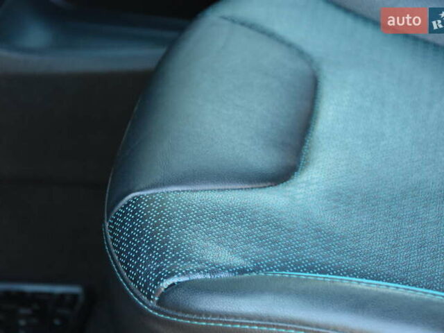 Сірий Кіа Niro, об'ємом двигуна 0 л та пробігом 99 тис. км за 22880 $, фото 24 на Automoto.ua