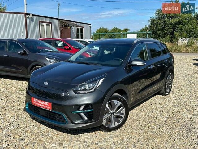 Серый Киа Niro, объемом двигателя 0 л и пробегом 97 тыс. км за 22200 $, фото 16 на Automoto.ua